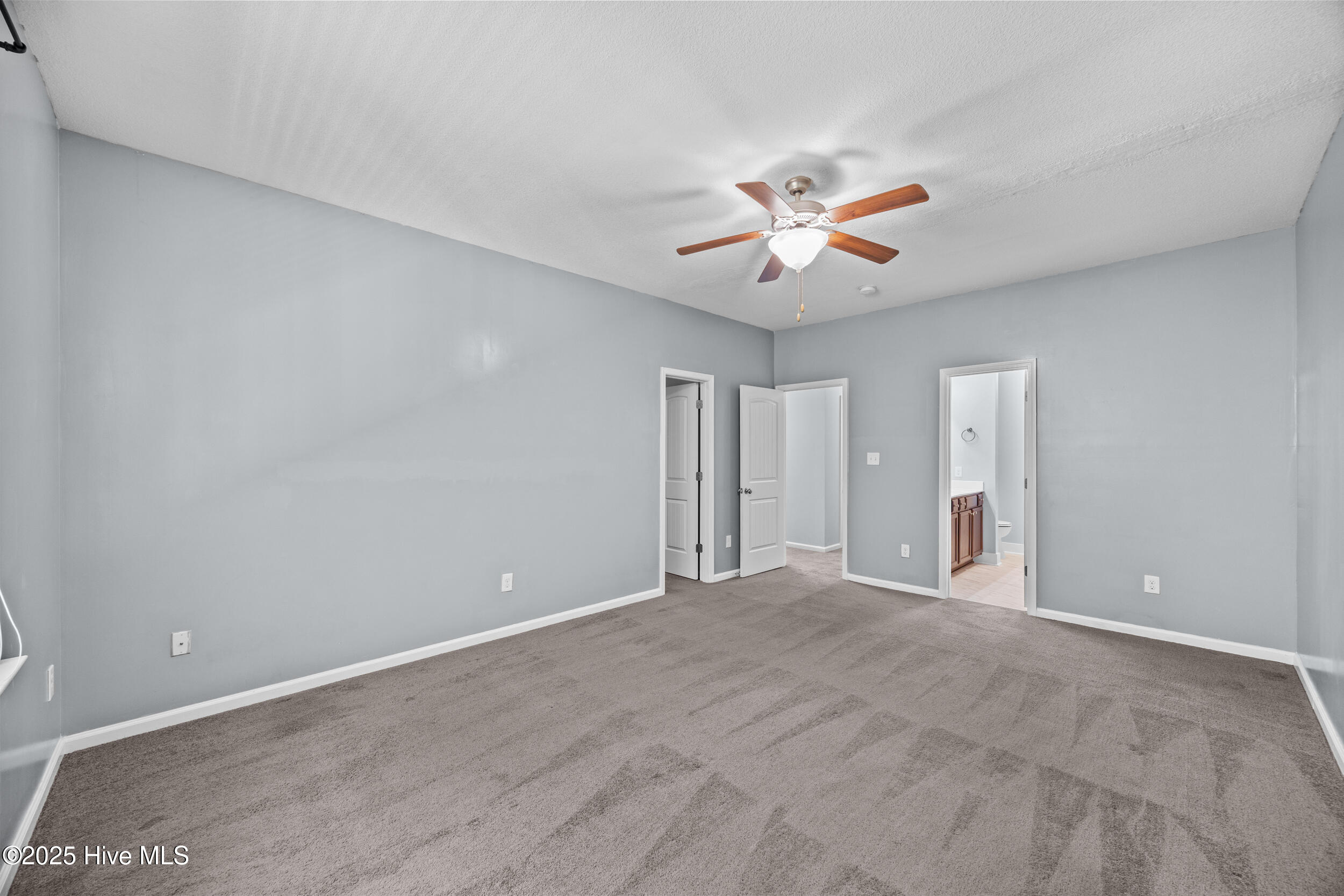 323 Cedar Island Trail Holly Ridge, NC 28445 - Photo 22 of 37 26_bedroom