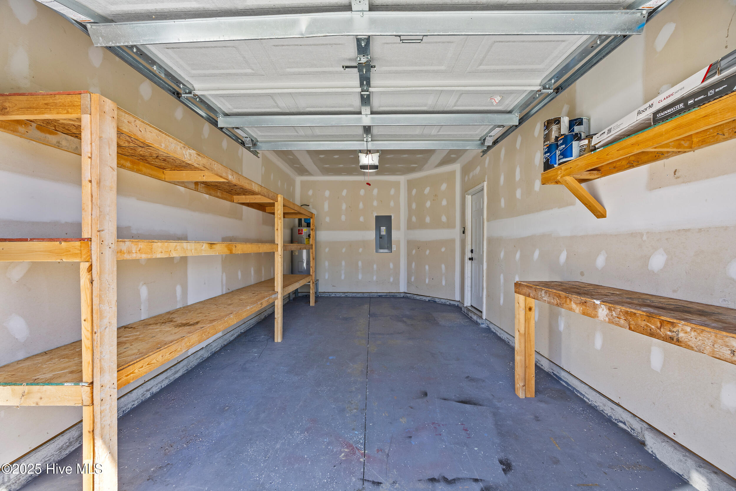 323 Cedar Island Trail Holly Ridge, NC 28445 - Photo 32 of 37 36_garage