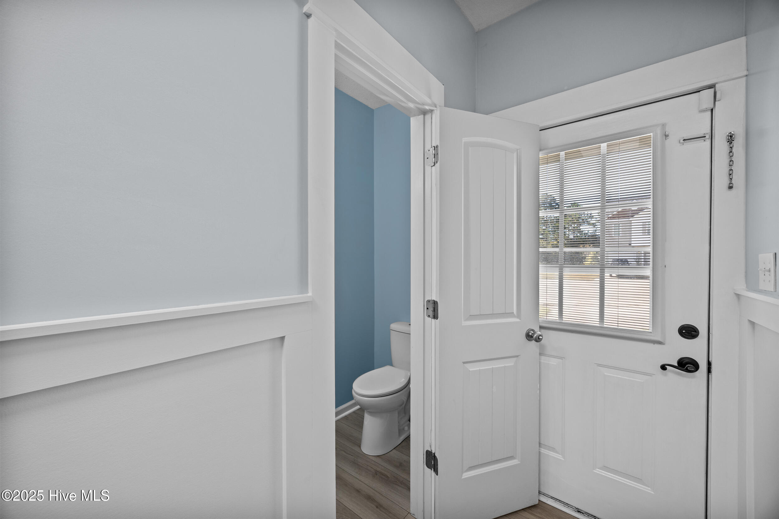 323 Cedar Island Trail Holly Ridge, NC 28445 - Photo 5 of 37 9_bathroom