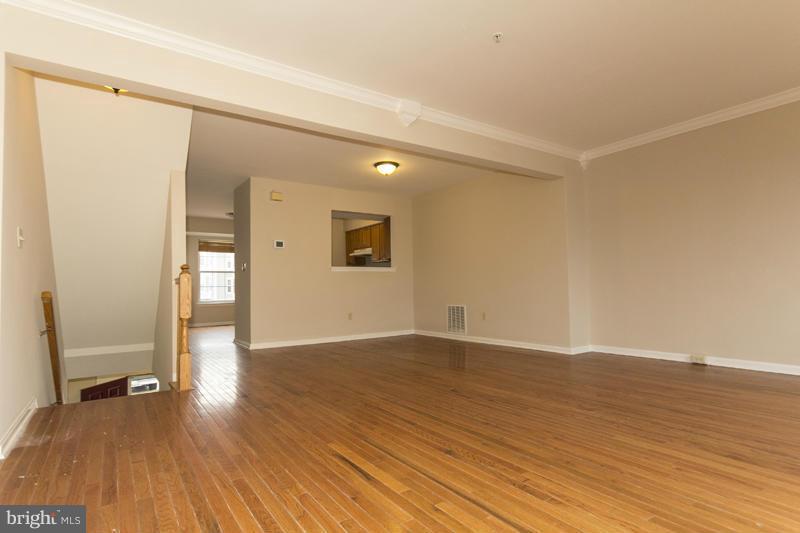 4009 Cutty Sark Road Baltimore, MD 21220 - Photo 9 of 30 Dining Room