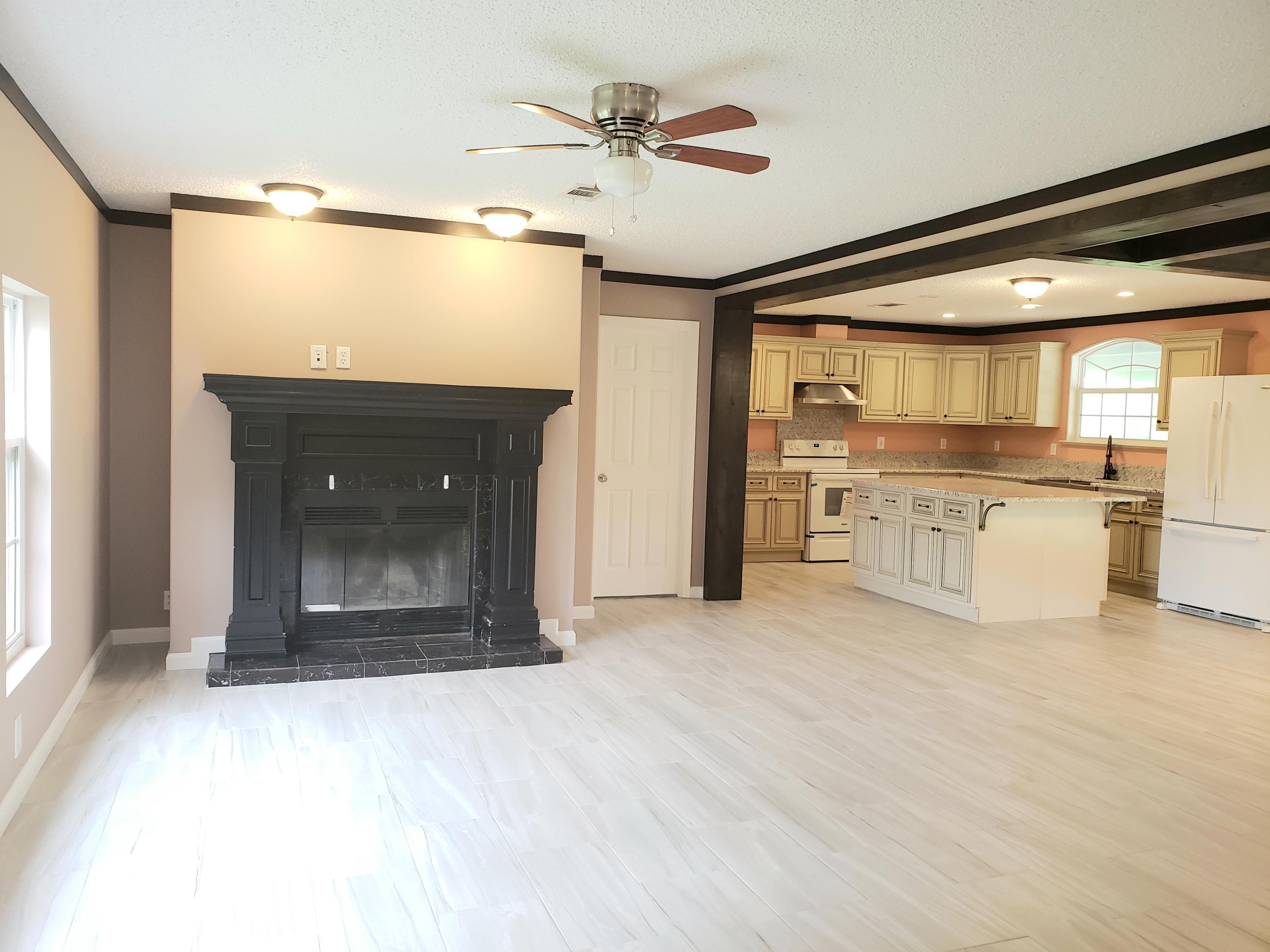 119 Stagecoach Road Duson, LA 70529 - Photo 4 of 25 20210419_125818