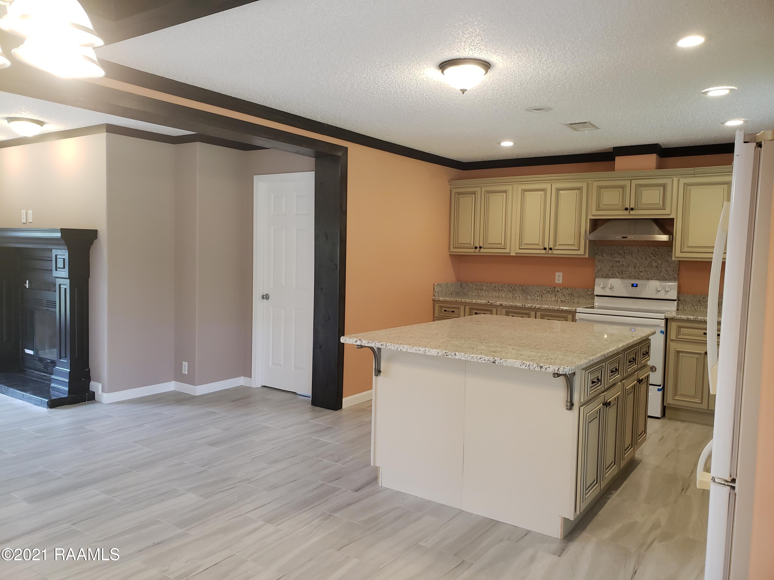 119 Stagecoach Road Duson, LA 70529 - Photo 8 of 25 20210418_130728