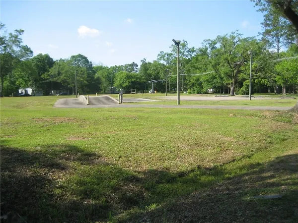 $657,500 | 44476 South Range Road, Hammond, LA 70403