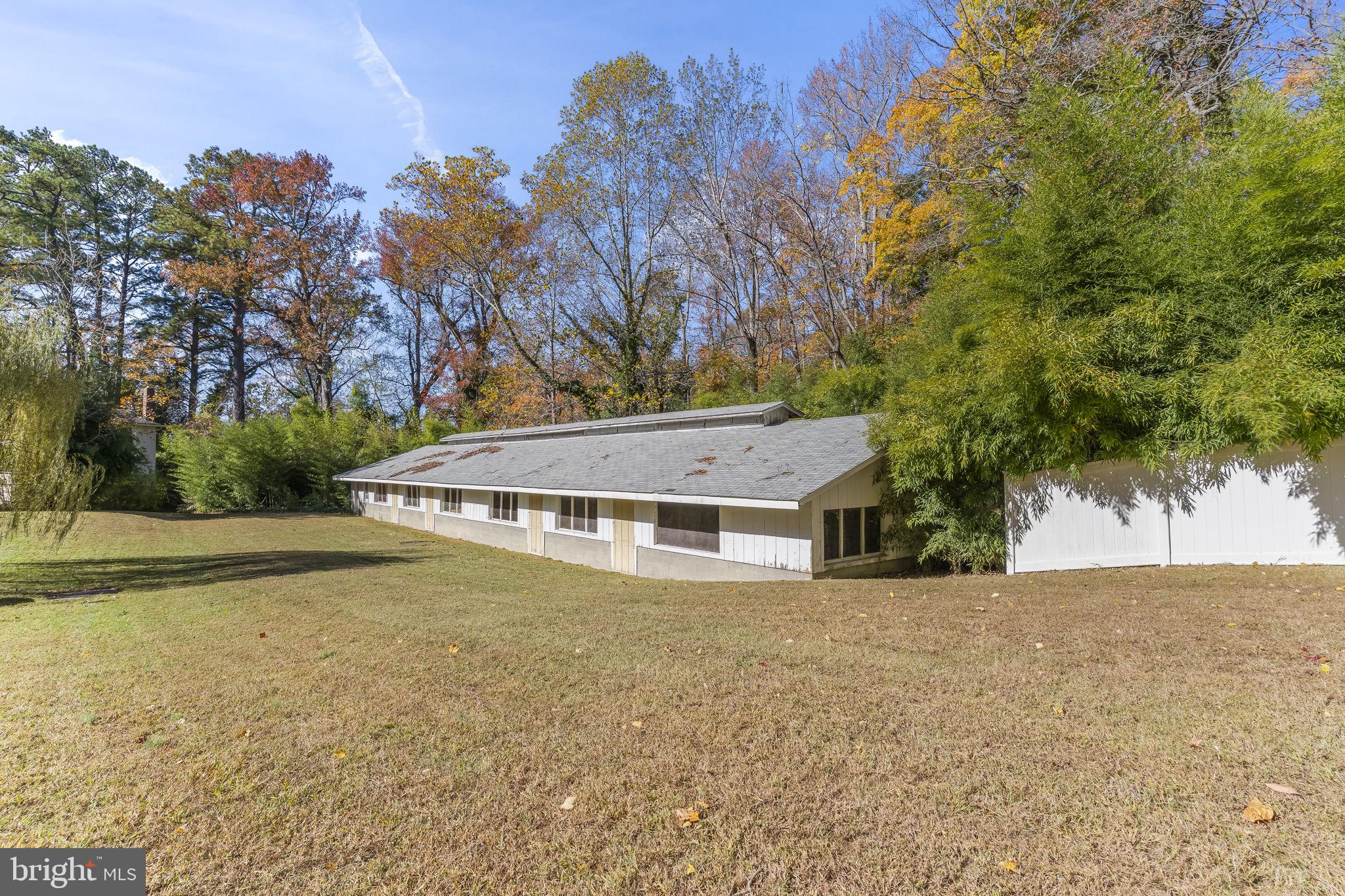 17301 Point Lookout Road Lexington Park, MD 20653 - Photo 68 of 90 Workshop, chicken coop, you decide!