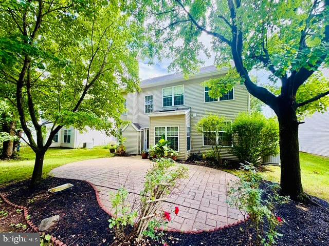 33 Brownstone Road East Windsor, NJ 08520 - Photo 9 of 25 Rear Patio