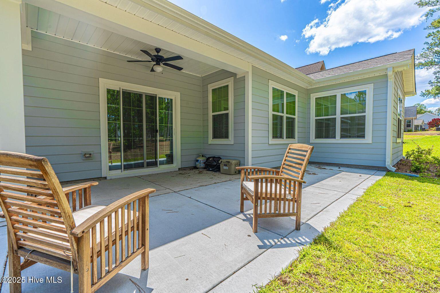 503 Kerr Lake Road Aberdeen, NC 28315 - Photo 27 of 33 Back Patio