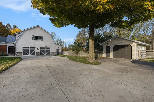 $1,779,000 | 2325 Portage Road, Niles, MI 49120