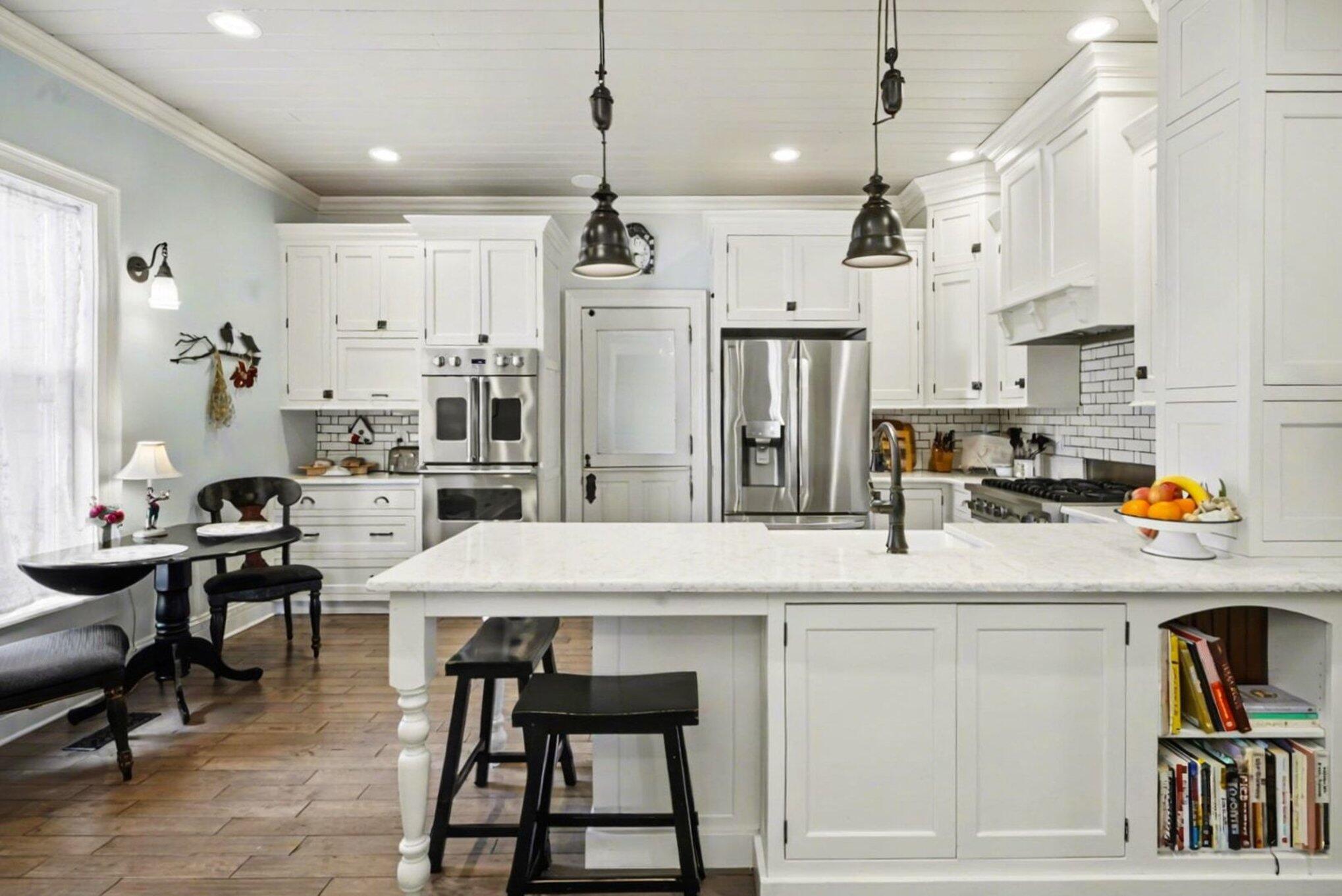 2325 Portage Road Niles, MI 49120 - Photo 8 of 42 Farmhouse-Kitchen