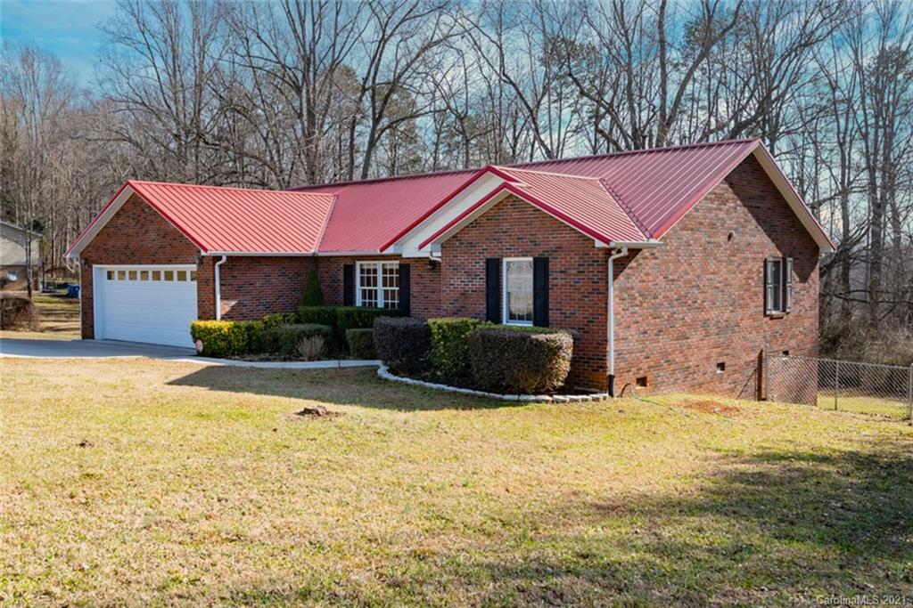 1241 Micol Road Newton, NC 28658 - Photo 2 of 39
