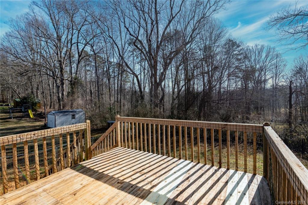 1241 Micol Road Newton, NC 28658 - Photo 12 of 39