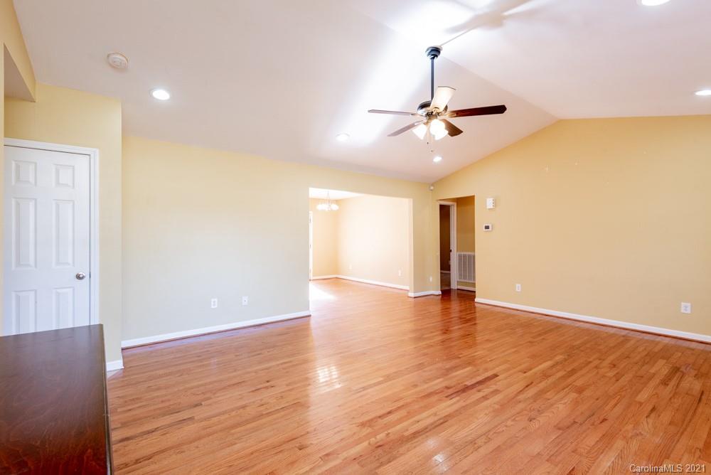 1241 Micol Road Newton, NC 28658 - Photo 14 of 39
