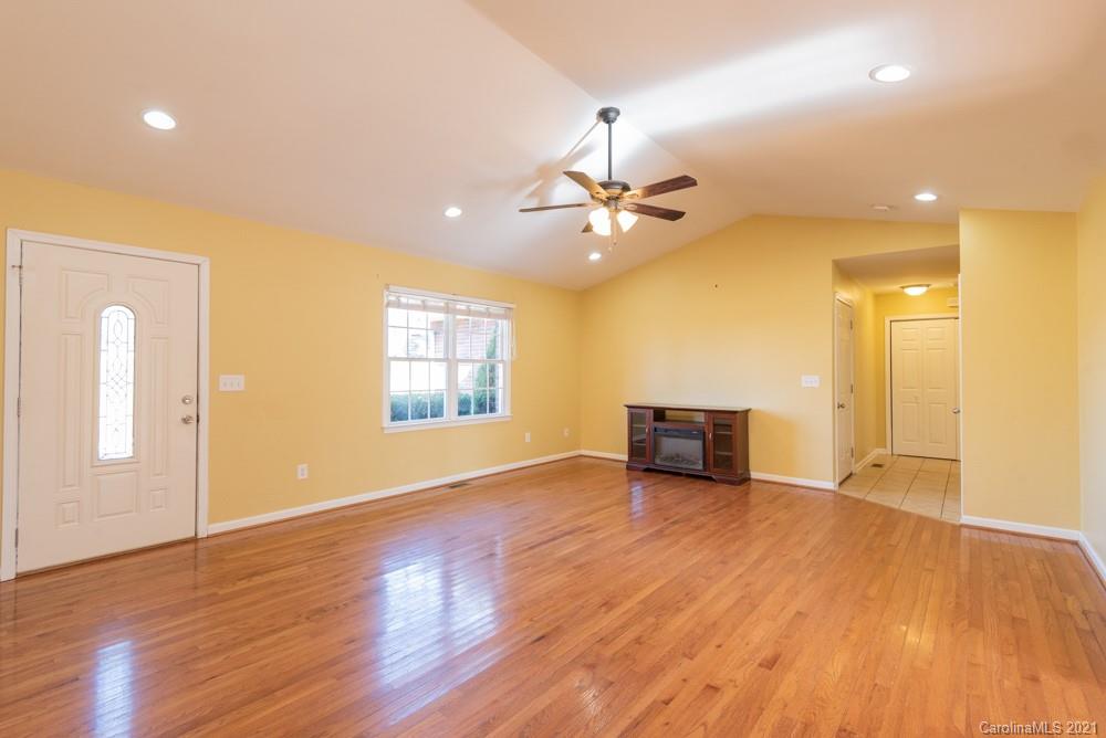 1241 Micol Road Newton, NC 28658 - Photo 16 of 39