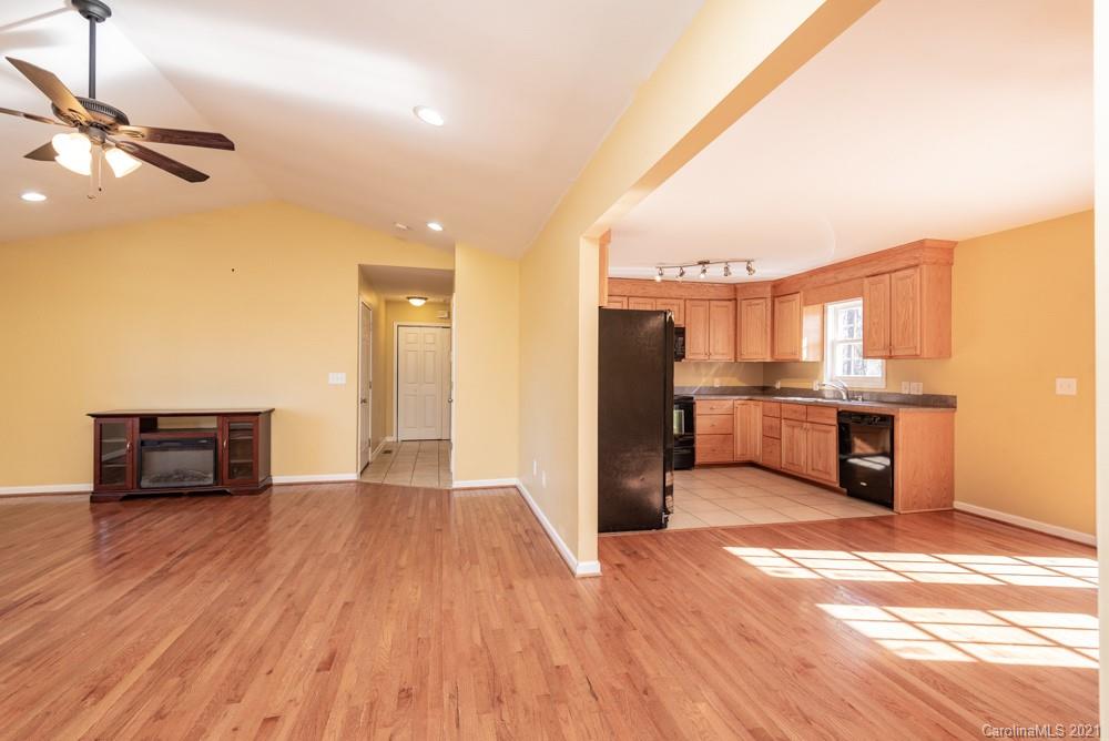 1241 Micol Road Newton, NC 28658 - Photo 17 of 39