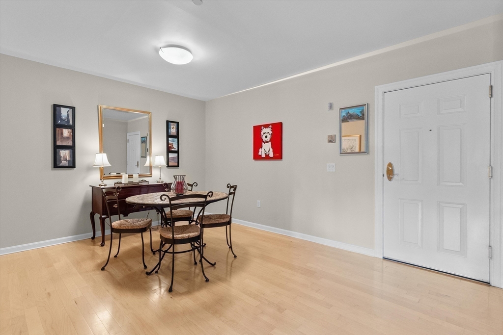 190 Chickering Road, Unit 310D North Andover, MA 01845 - Photo 17 of 38 Gallery Image 17