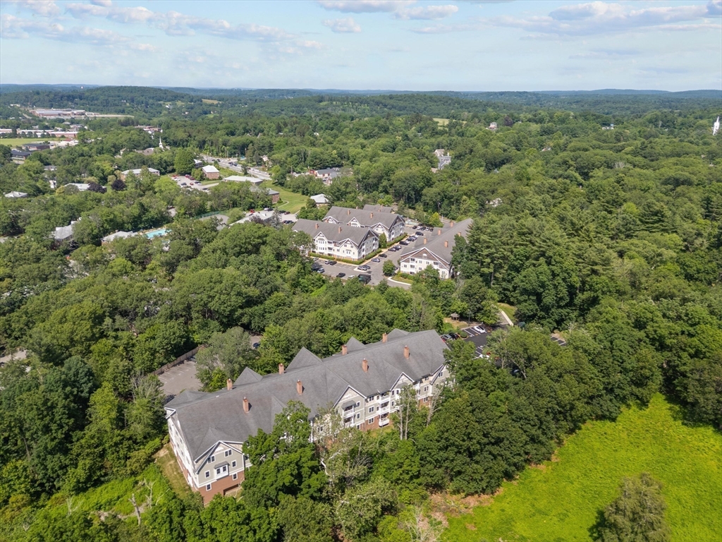 190 Chickering Road, Unit 310D North Andover, MA 01845 - Photo 36 of 38 Gallery Image 36