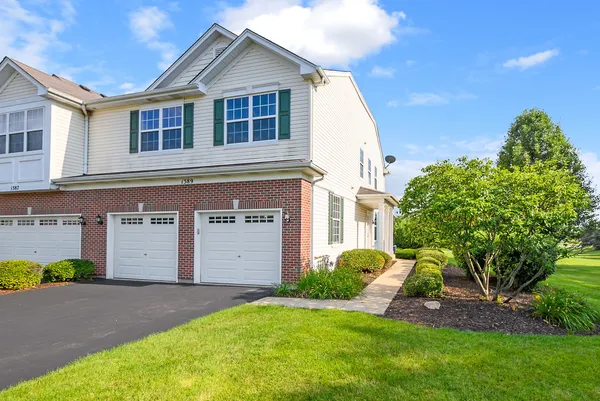 $327,000 | 1389 South Alder Creek Drive, Romeoville, IL 60446