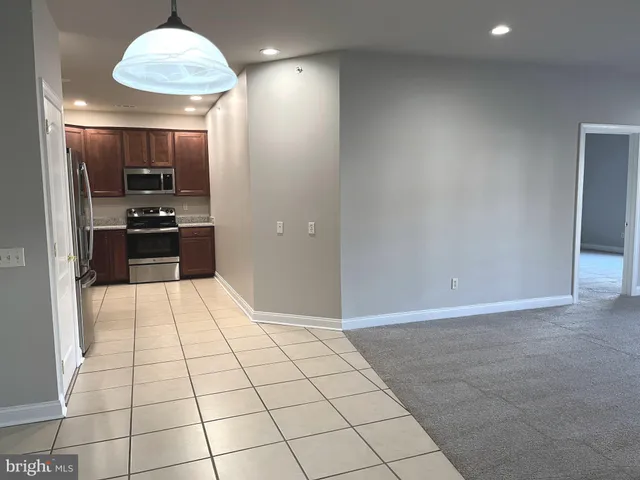 $2,200 | 1324 West Chester Pike, Unit 113, West Chester, PA 19382