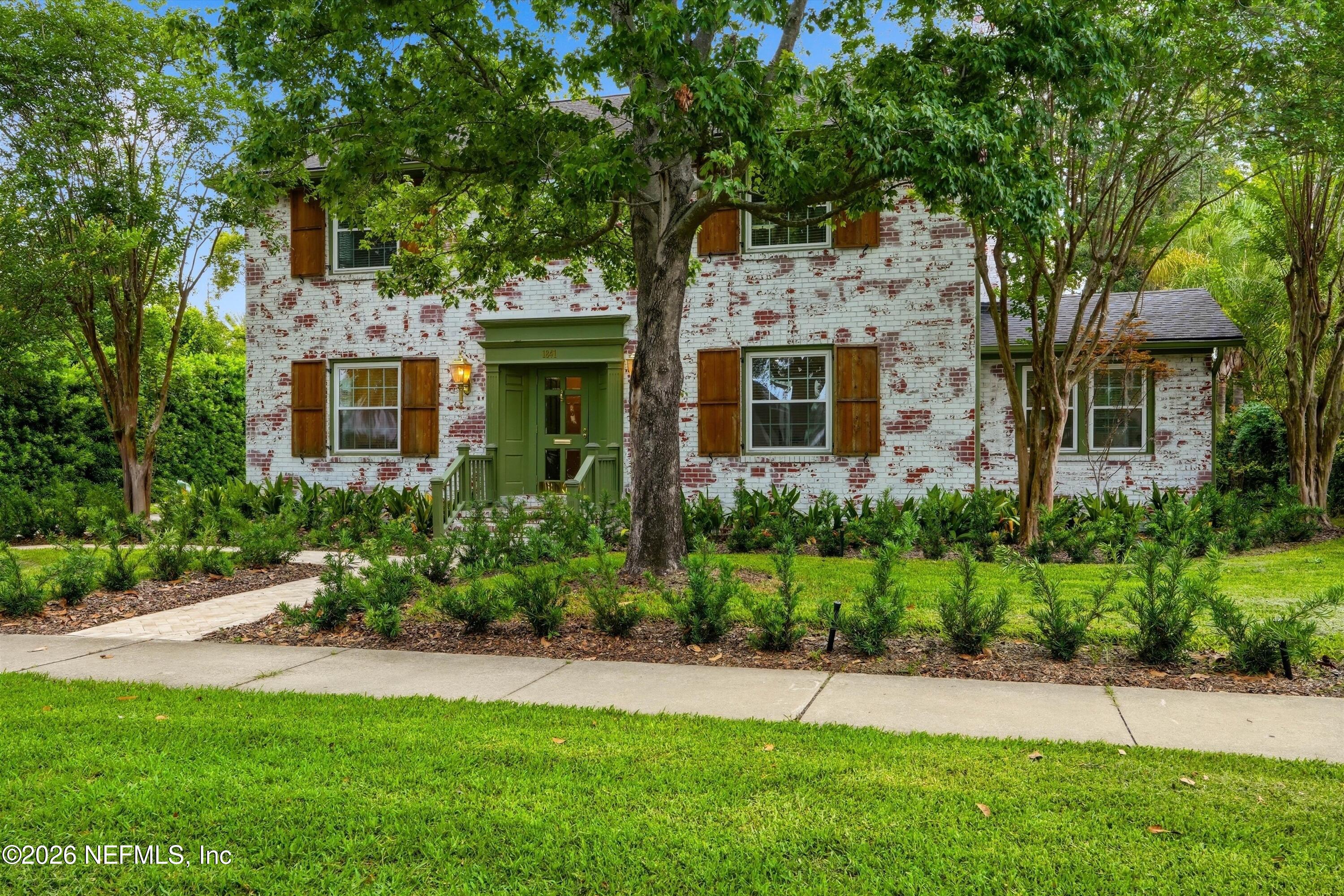 1841 River Road Jacksonville, FL 32207 - Photo 2 of 54 Front