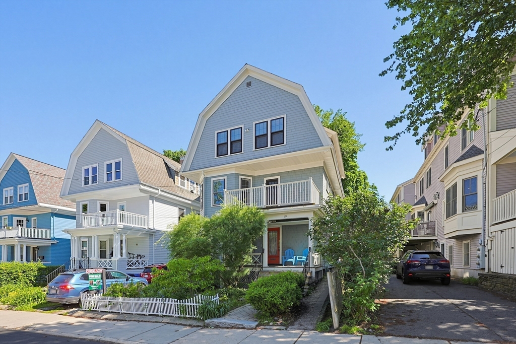 39 Sedgwick Street, Unit 1 Boston, MA 02130 - Photo 27 of 30
