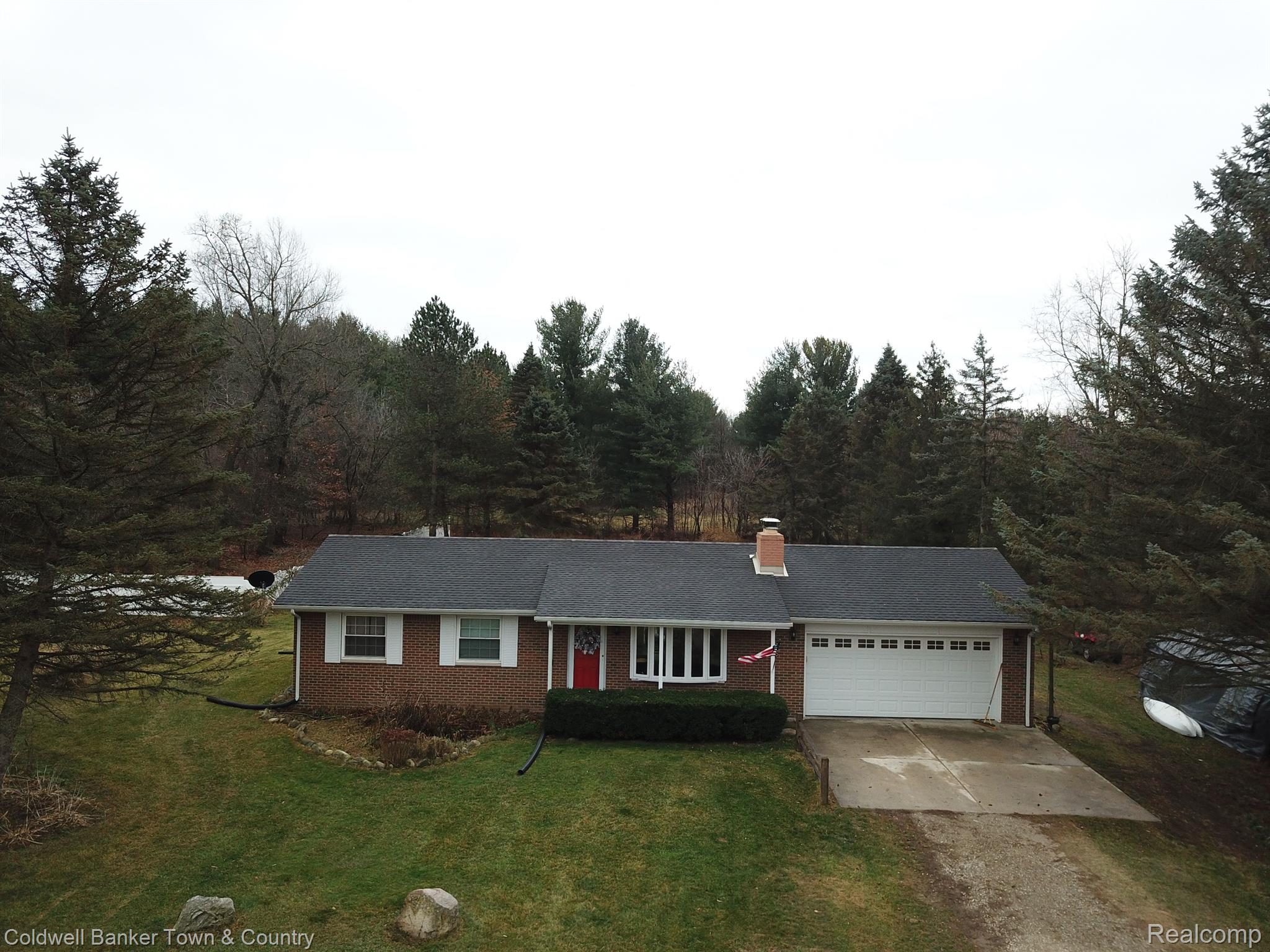 2300 East Jones Road Howell, MI 48855 - Photo 2 of 4 Gallery Image 2