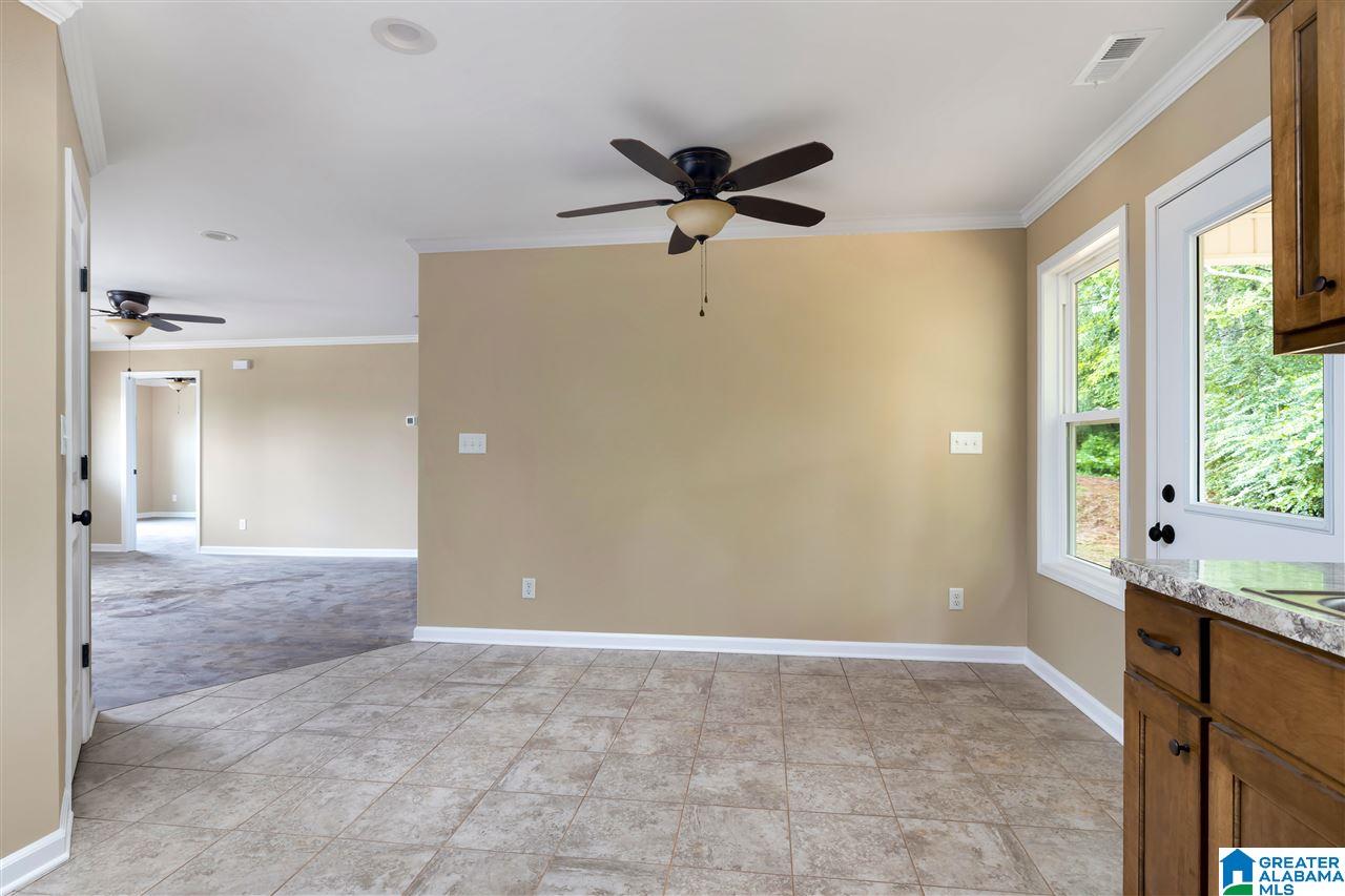 349 Central Avenue Oneonta, AL 35121 - Photo 11 of 25