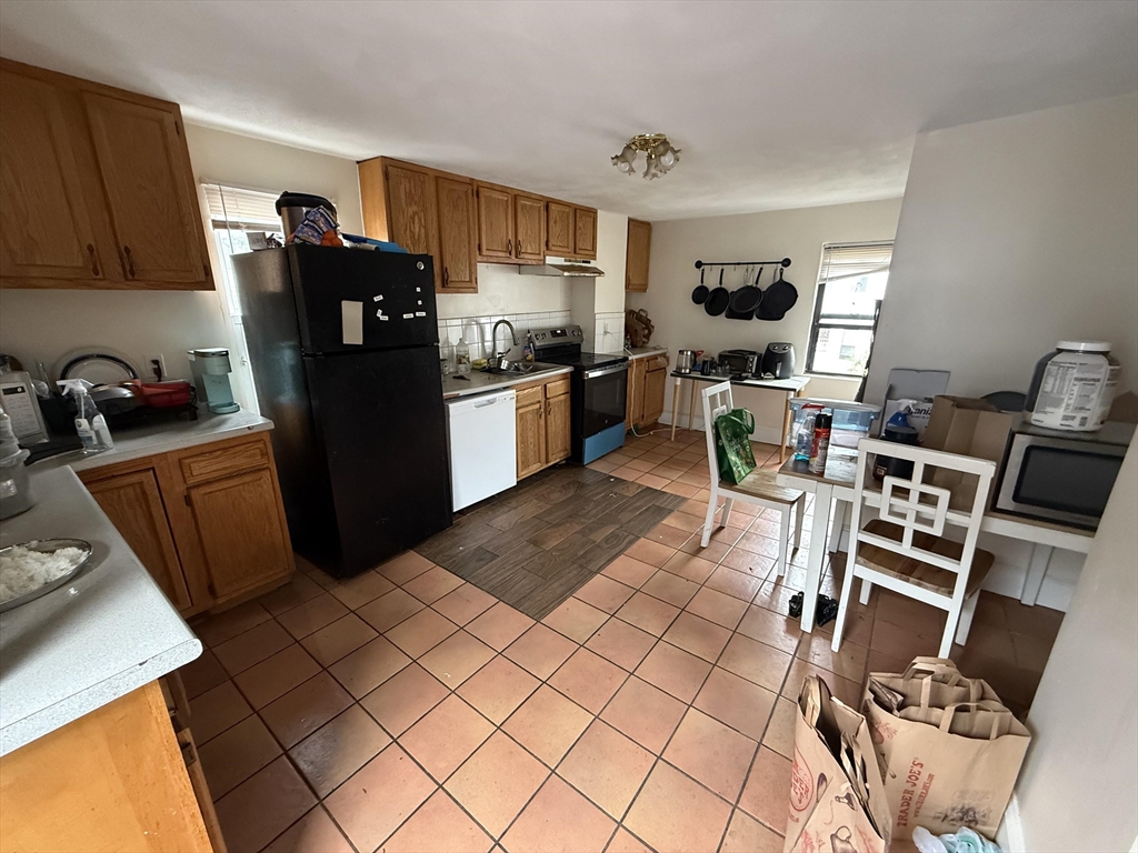 48 Allston, Unit 2 Boston, MA 02134 - Photo 3 of 32