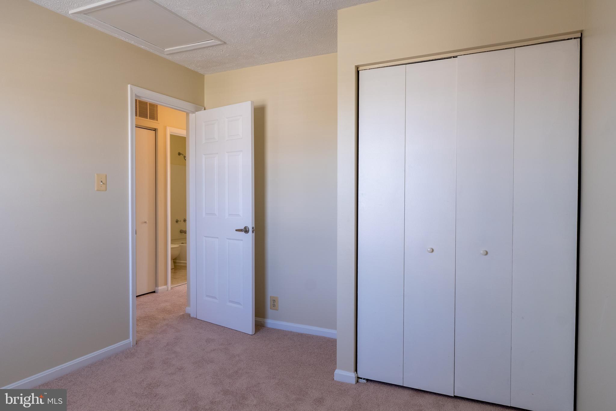 224 Oak Leaf Way Halethorpe, MD 21227 - Photo 22 of 32 a view of an empty room with closet area
