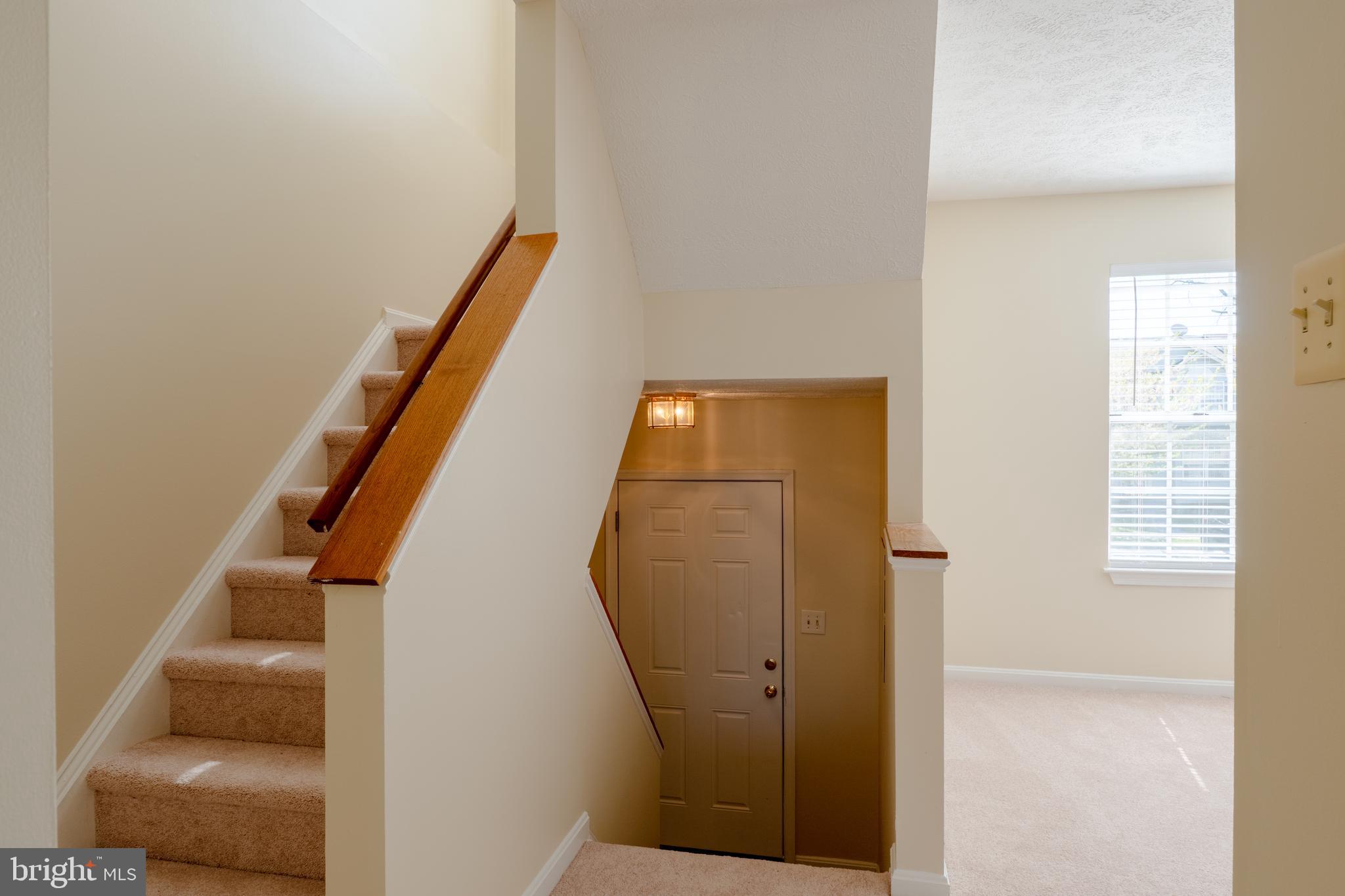 224 Oak Leaf Way Halethorpe, MD 21227 - Photo 3 of 32 a view of stairs