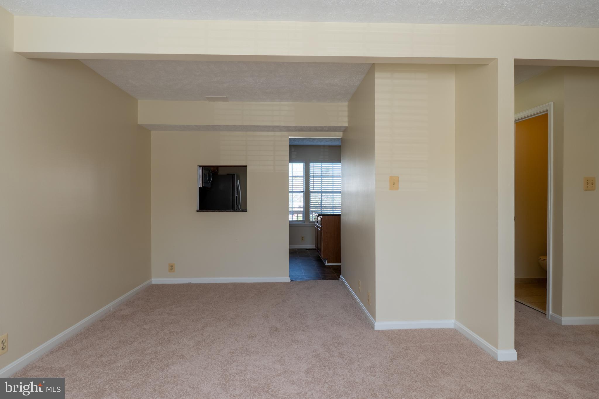 224 Oak Leaf Way Halethorpe, MD 21227 - Photo 6 of 32 a view of a livingroom with a bathroom
