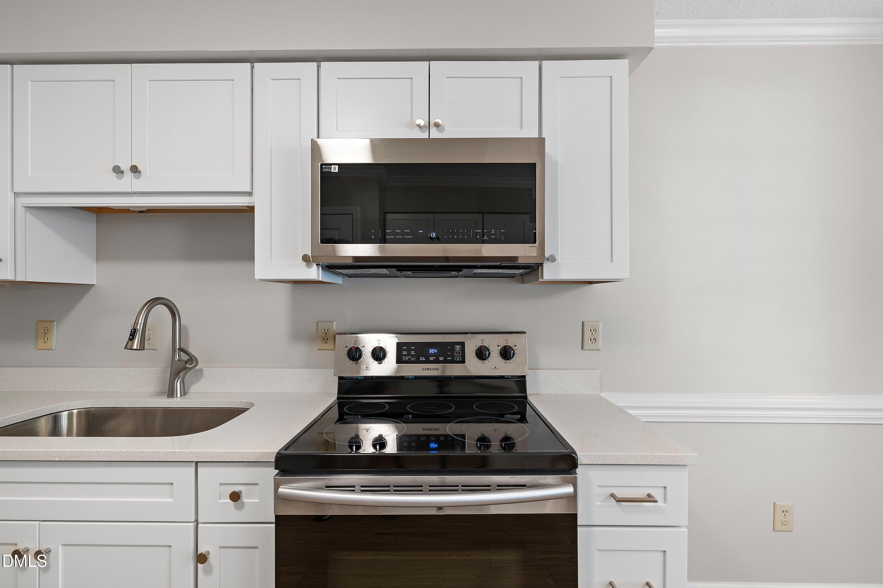 4545 Hershey Court Raleigh, NC 27613 - Photo 12 of 53 13-4545 Hershey Ct_8944