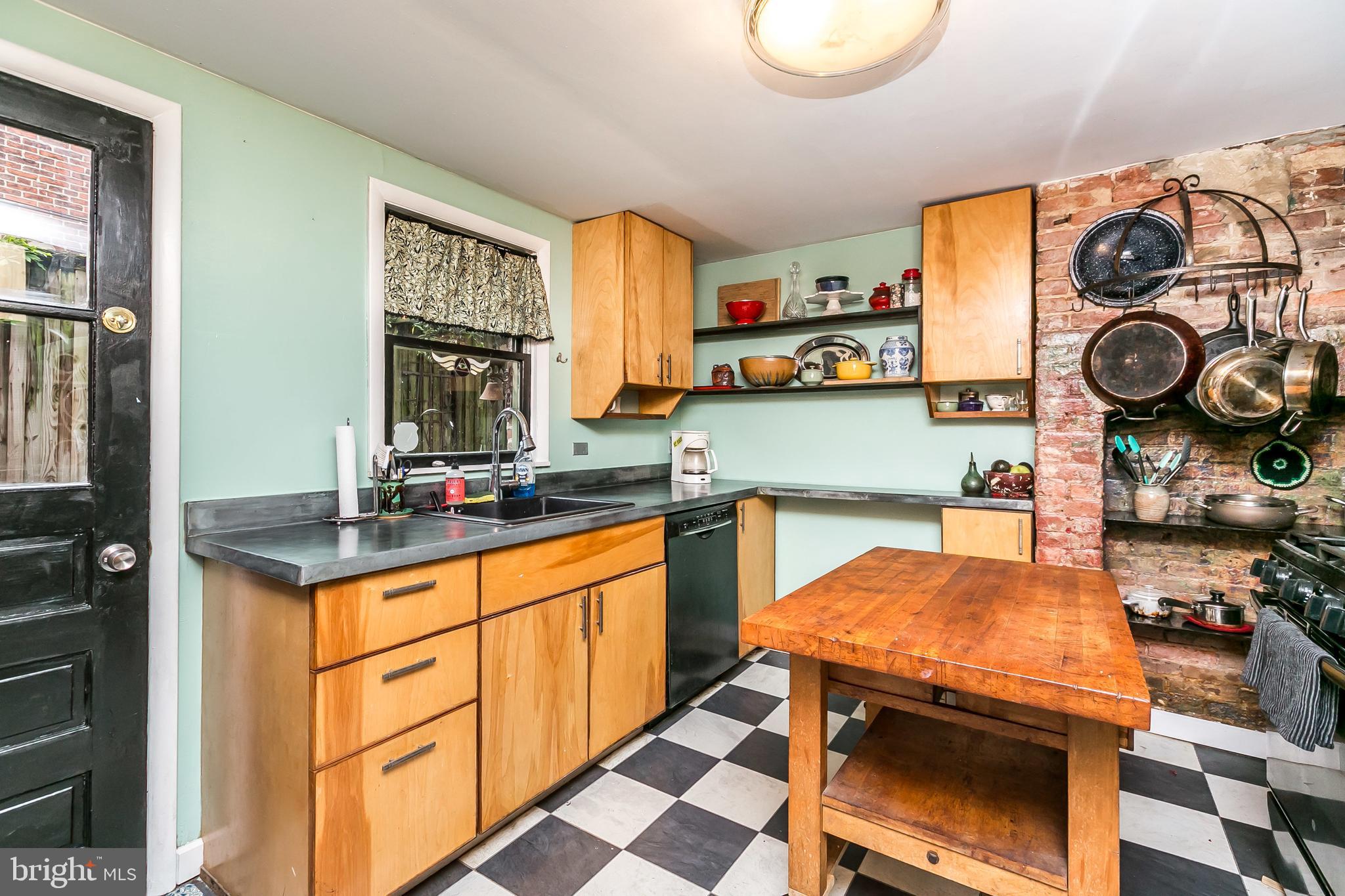 512 North Paca Street Baltimore, MD 21201 - Photo 9 of 30 Gallery Image 9