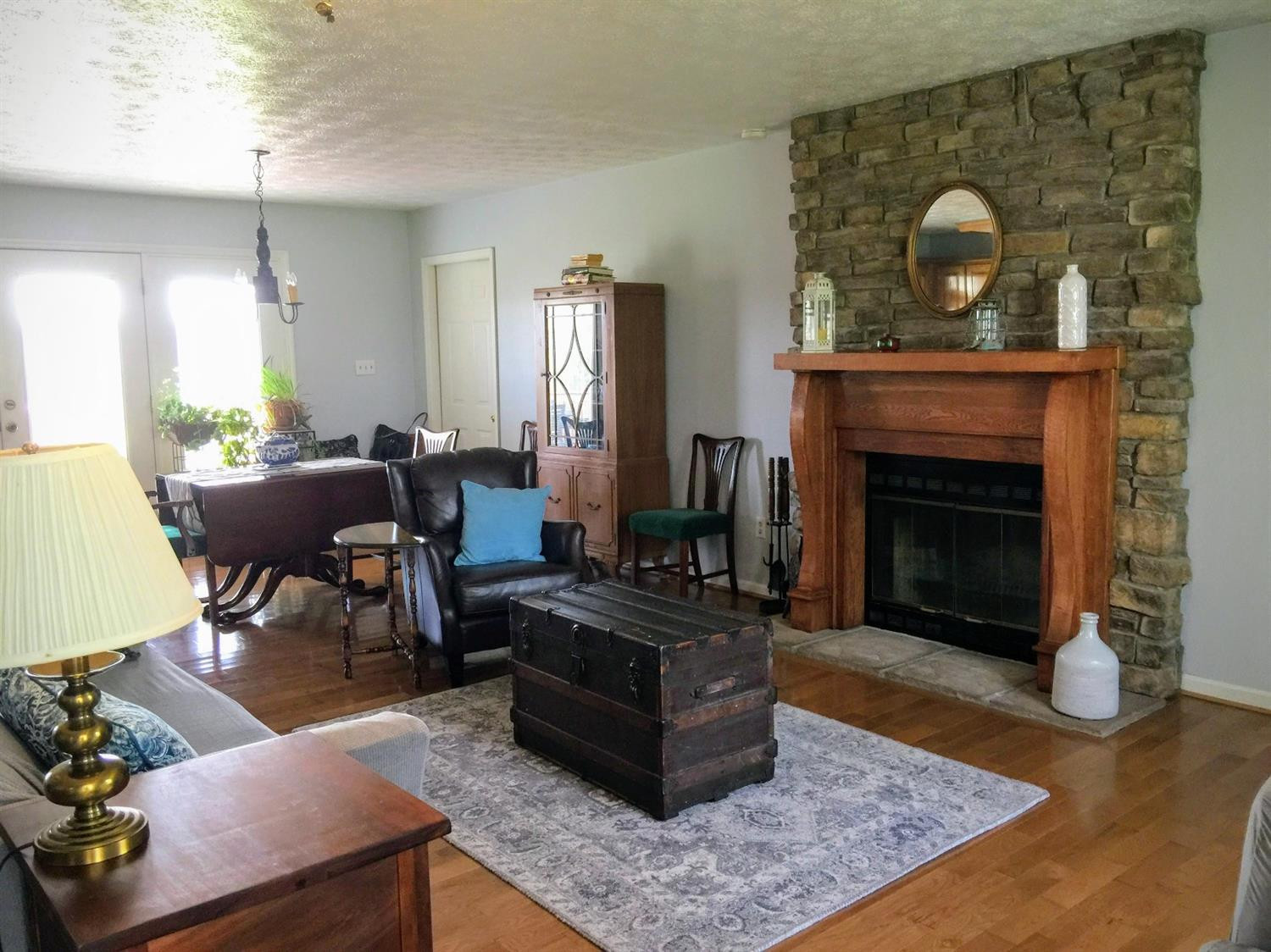 1895 Fork Church Road Lancaster, KY 40444 - Photo 12 of 50 Living & Dining