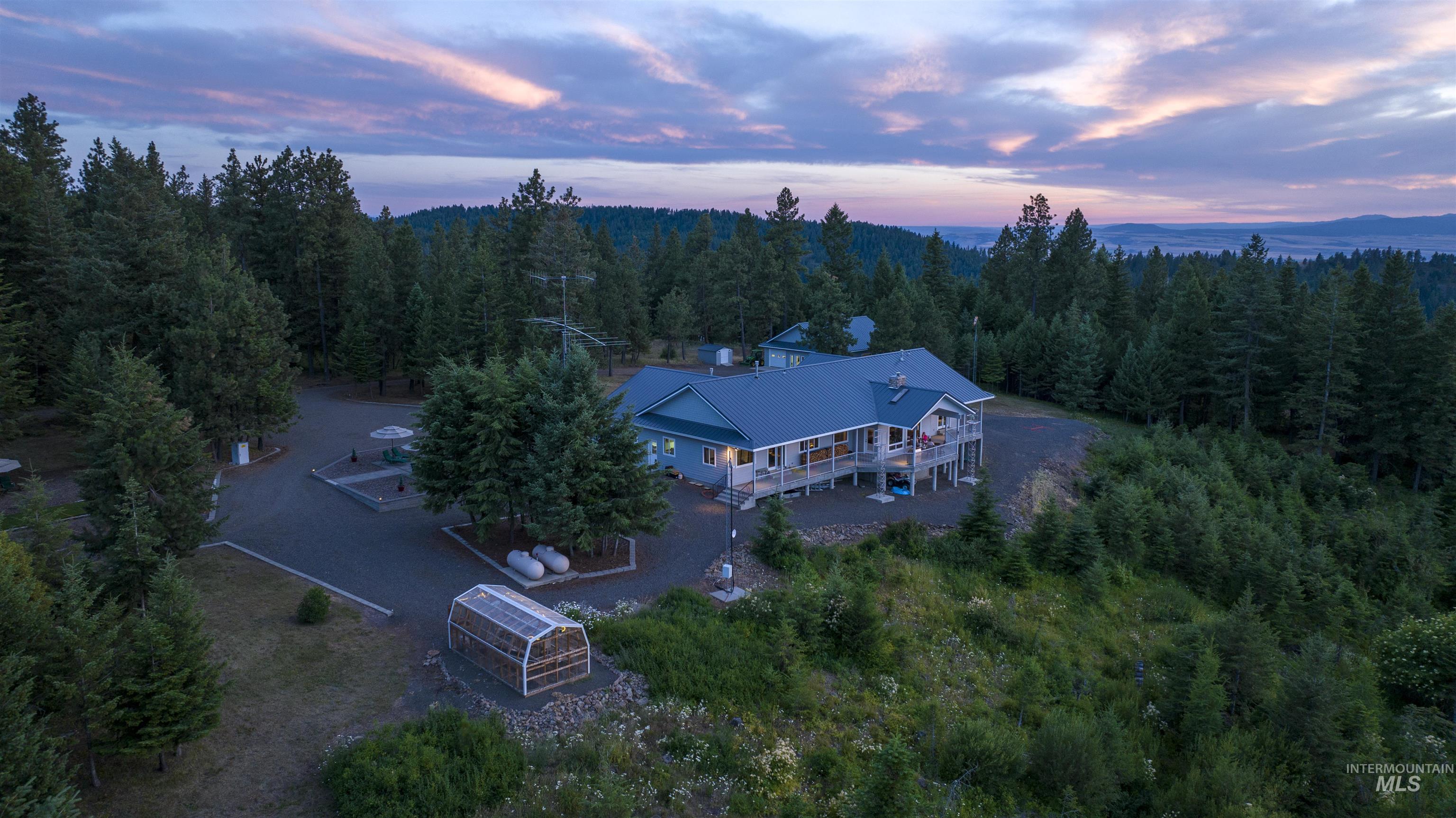 21506 Buck Board Lane Lewiston, ID 83501 - Photo 3 of 47