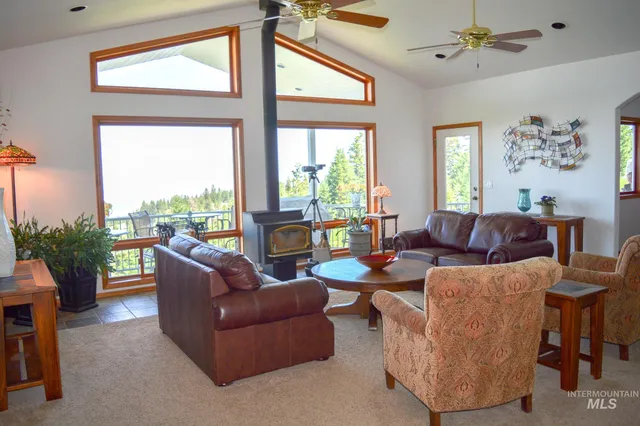 $999,977 | 21506 Buck Board Lane, Lewiston, ID 83501