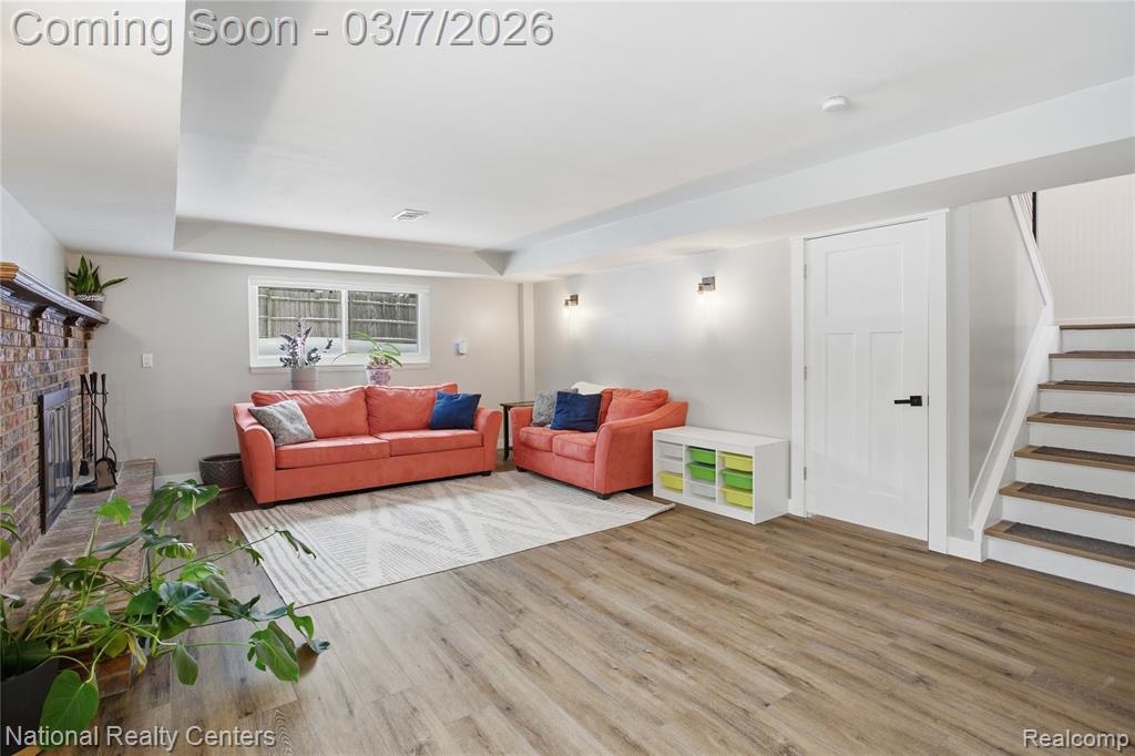 43086 Versailles Road Canton, MI 48187 - Photo 23 of 53 Gallery Image 23