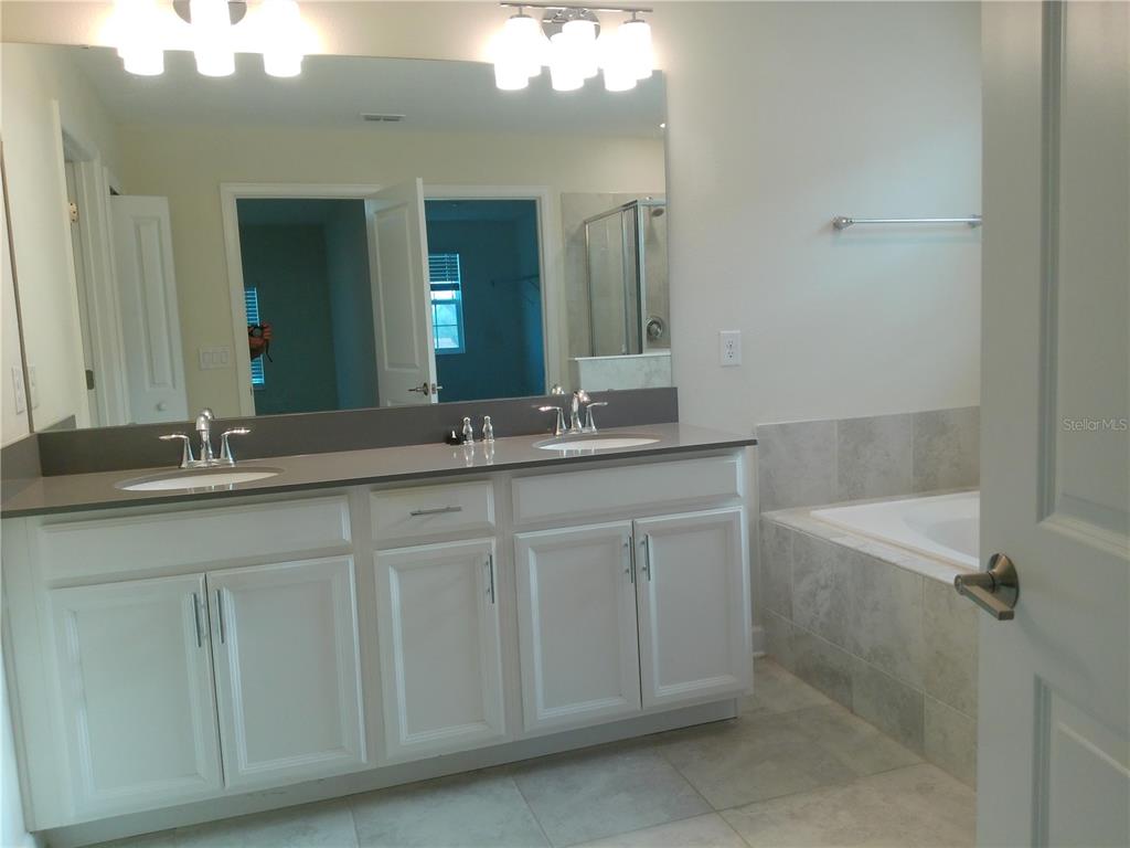 1146 Trappers Trail Loop Davenport, FL 33896 - Photo 14 of 36