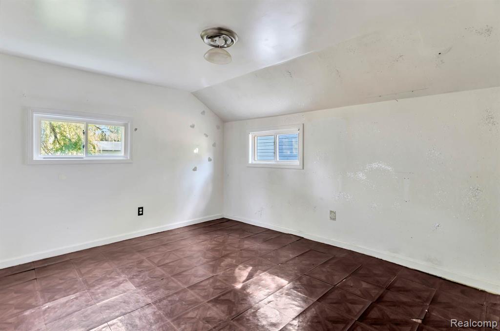 21108 Doepfer Road Warren, MI 48091 - Photo 16 of 26