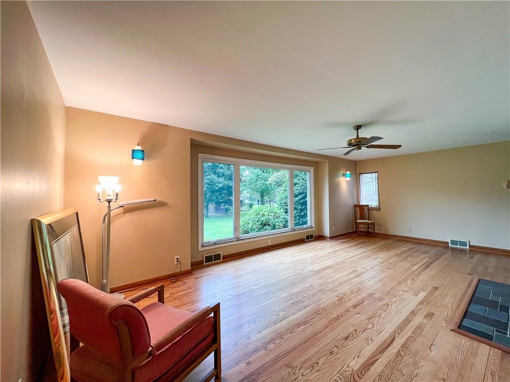 356 North Duffy Road Butler, PA 16001 - Photo 4 of 25 Gallery Image 4