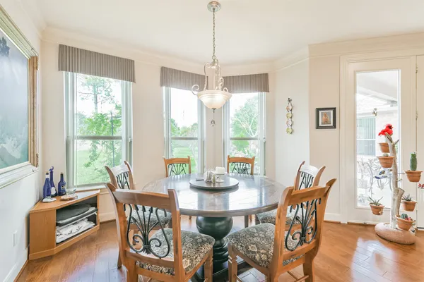 $525,000 | 835 Lake Grayson Drive, Katy, TX 77494