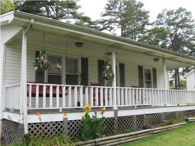 8733 Daisy Dallas Road Hixson, TN 37343 - Photo 1 of 4 Primary Photo