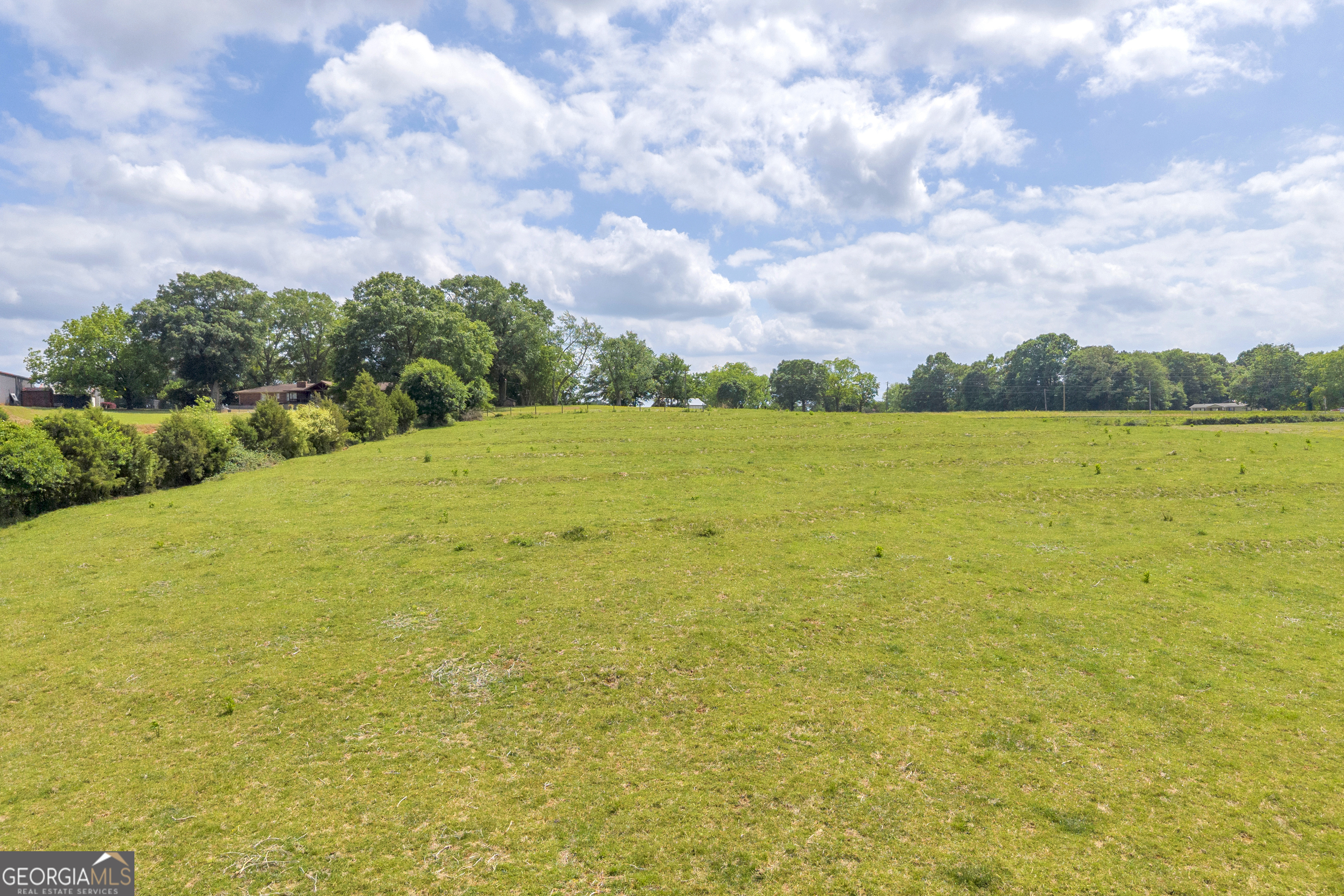 6490 Highway 145 Carnesville, GA 30521 - Photo 21 of 29 a view of an ocean