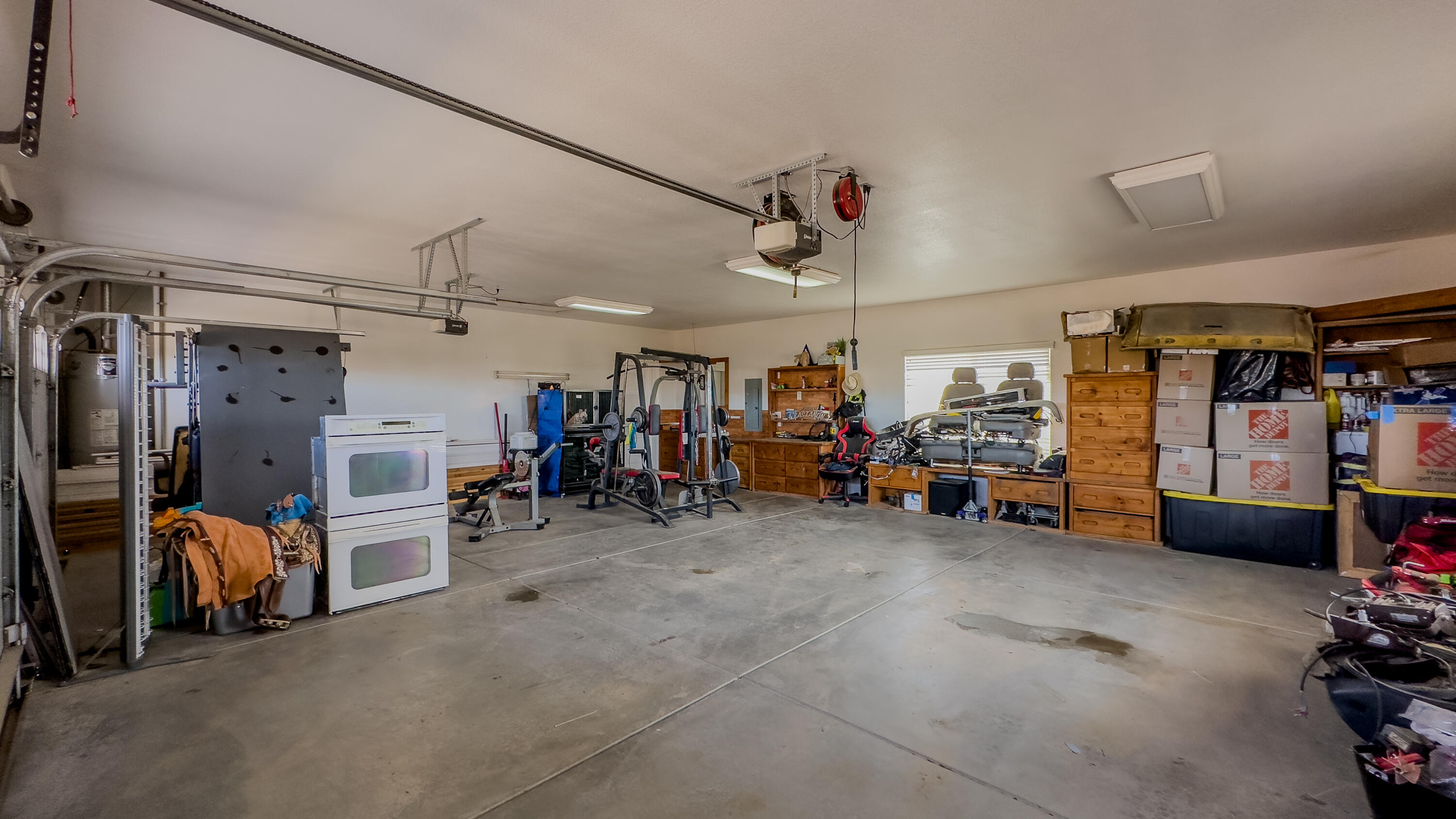 23725 Portland Road Apple Valley, CA 92308 - Photo 11 of 51 property-02