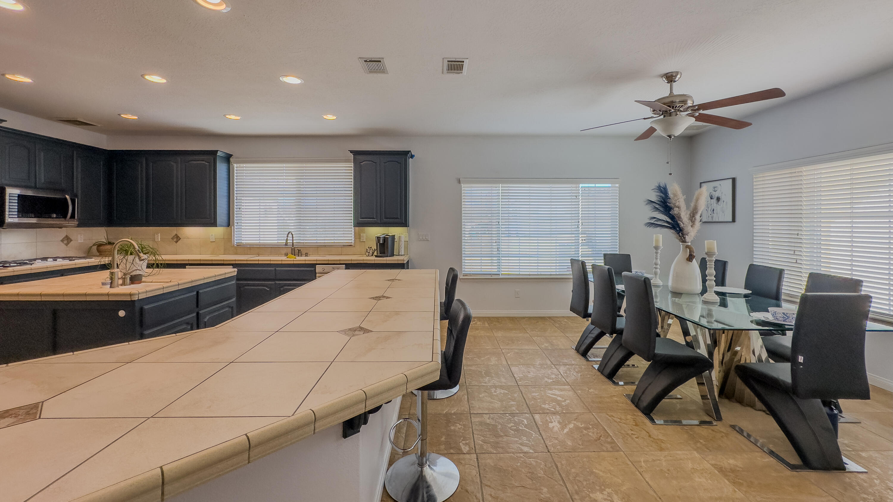23725 Portland Road Apple Valley, CA 92308 - Photo 25 of 51 property-45