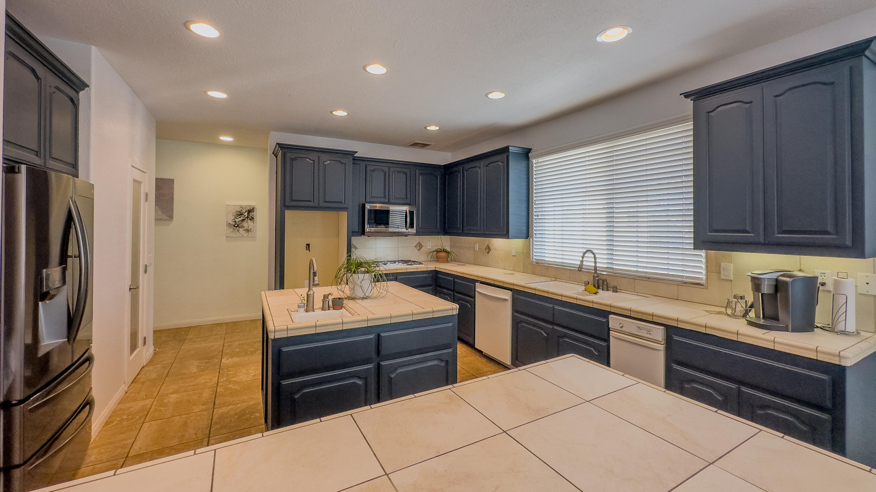 23725 Portland Road Apple Valley, CA 92308 - Photo 26 of 51 property-46