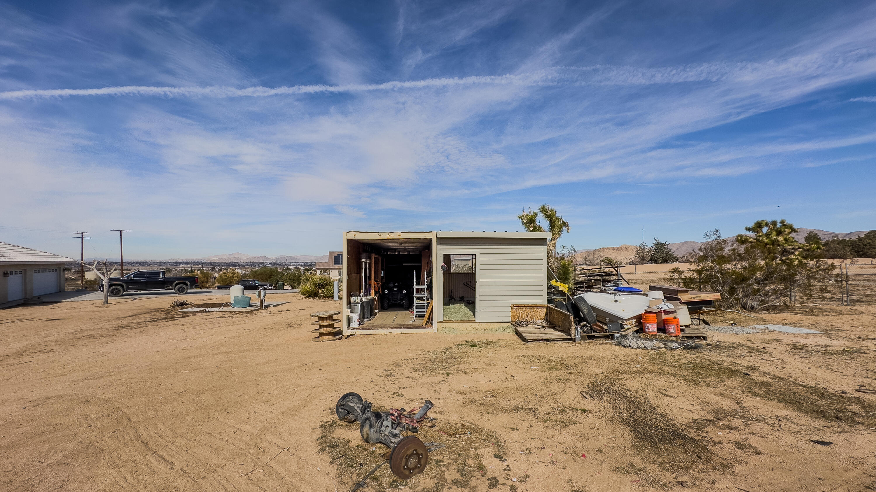23725 Portland Road Apple Valley, CA 92308 - Photo 7 of 51 property-21