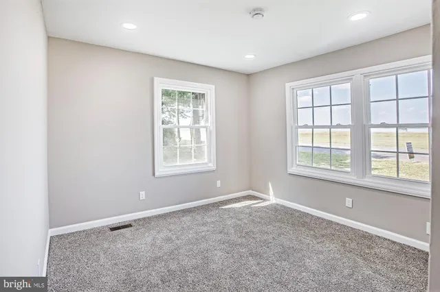 $425,000 | 96 Riviera Drive, Pennsville, NJ 08070