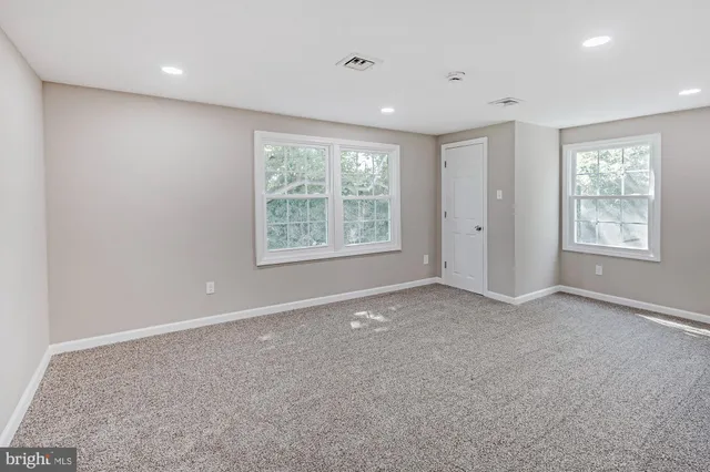 $425,000 | 96 Riviera Drive, Pennsville, NJ 08070