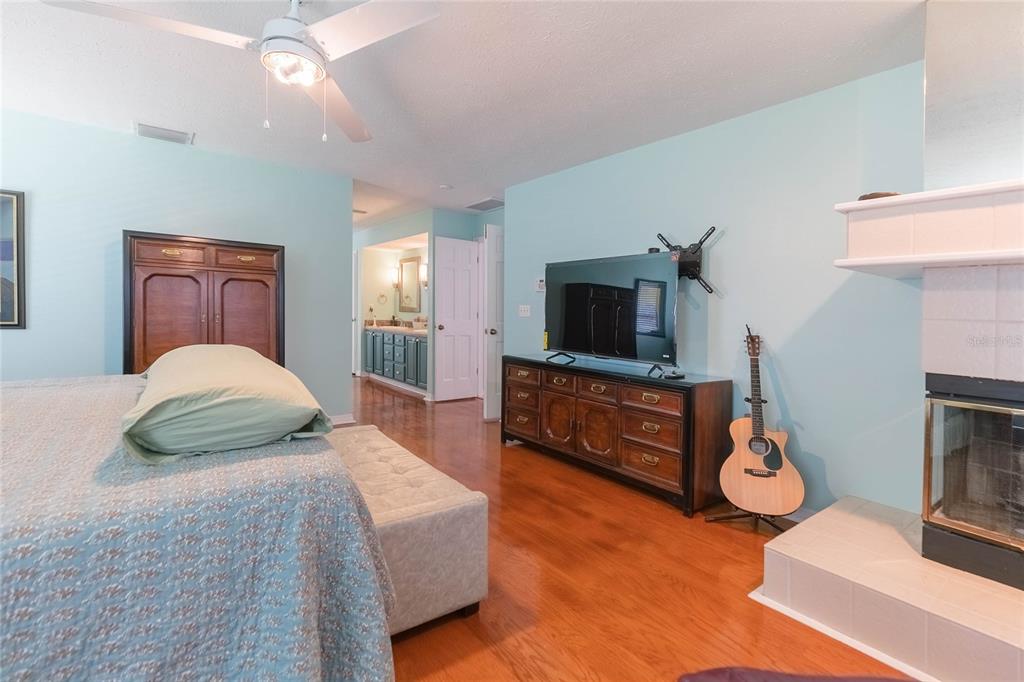 6602 Seabird Way Apollo Beach, FL 33572 - Photo 18 of 41
