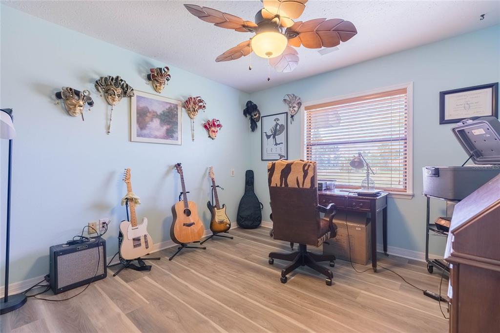 6602 Seabird Way Apollo Beach, FL 33572 - Photo 22 of 41