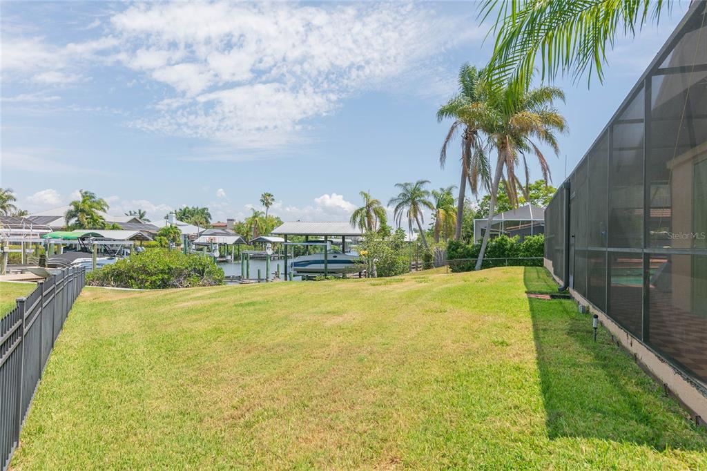 6602 Seabird Way Apollo Beach, FL 33572 - Photo 31 of 41